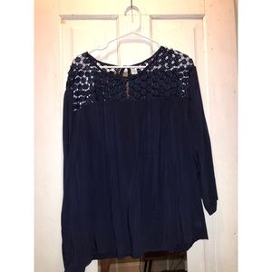 Old Navy navy blue blouse with eyelet lace